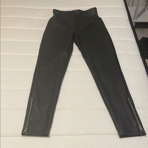 Black Faux Leather Leggings with Zipper Detail